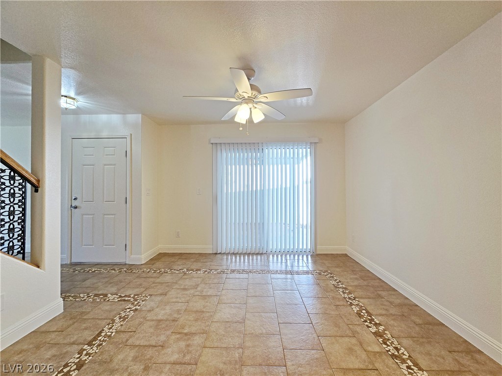 438 Winthrop Place Property Photo 12