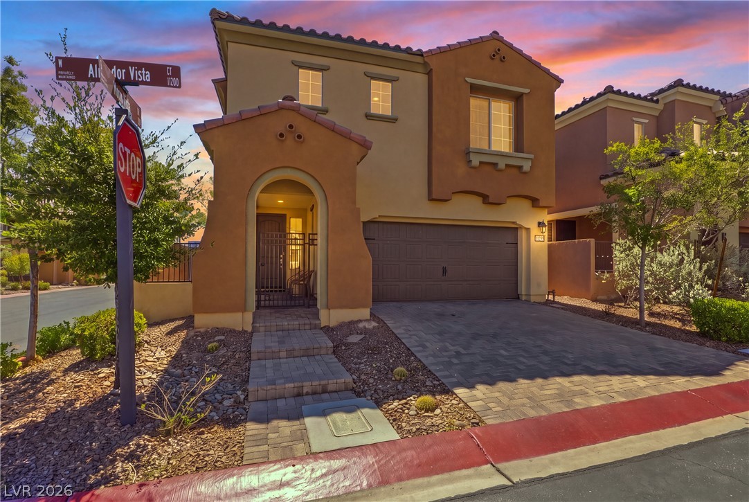 11235 Almador Vista Court Property Photo 6