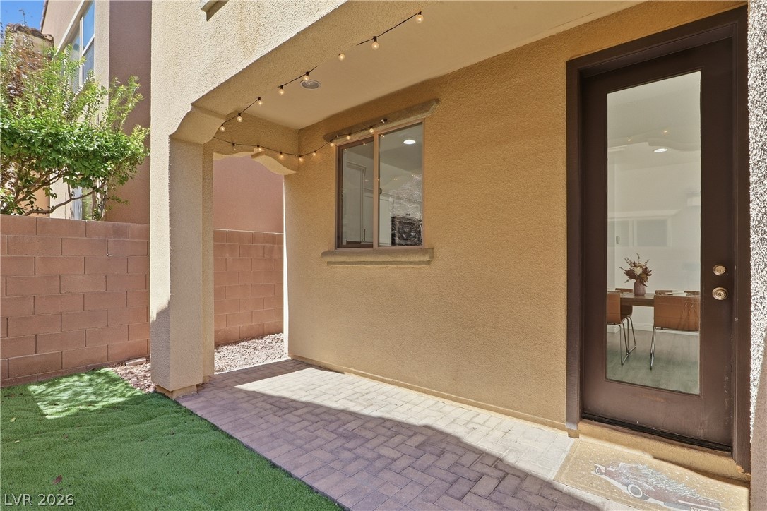 11235 Almador Vista Court Property Photo 33