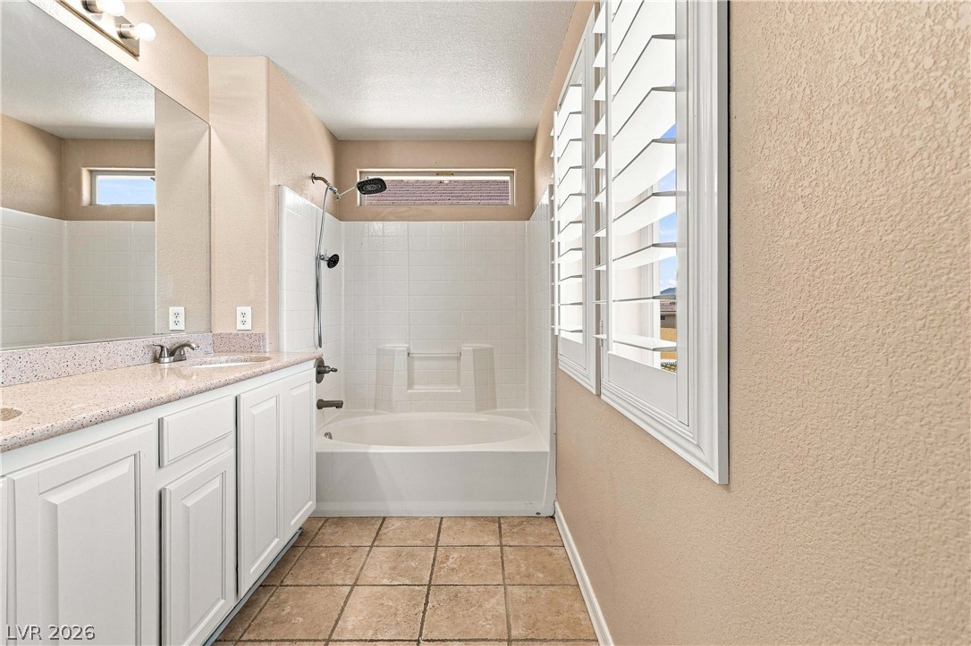 2664 Iris Point Way Property Photo 23