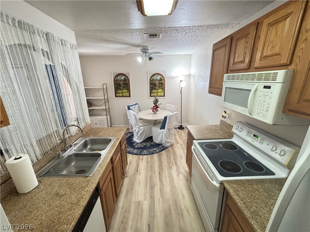 1515 East Reno Avenue C206 Property Photo 15