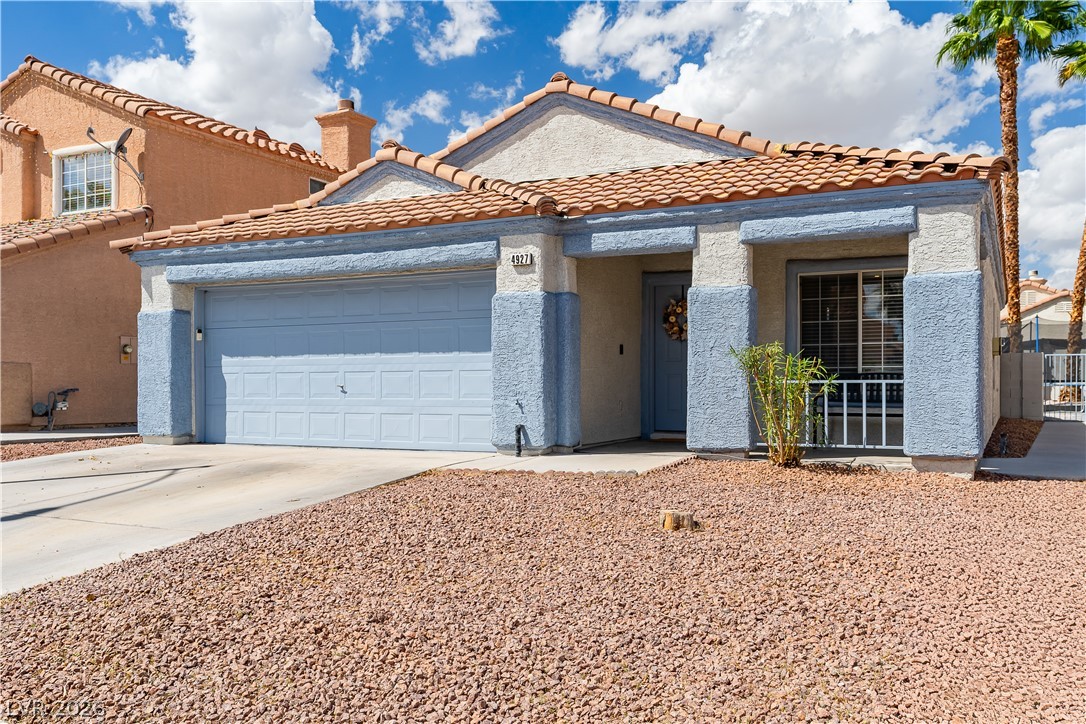 4927 Rancho Domingo Court Property Photo 6