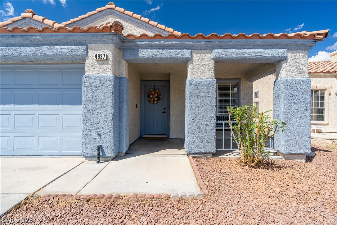 4927 Rancho Domingo Court Property Photo 7