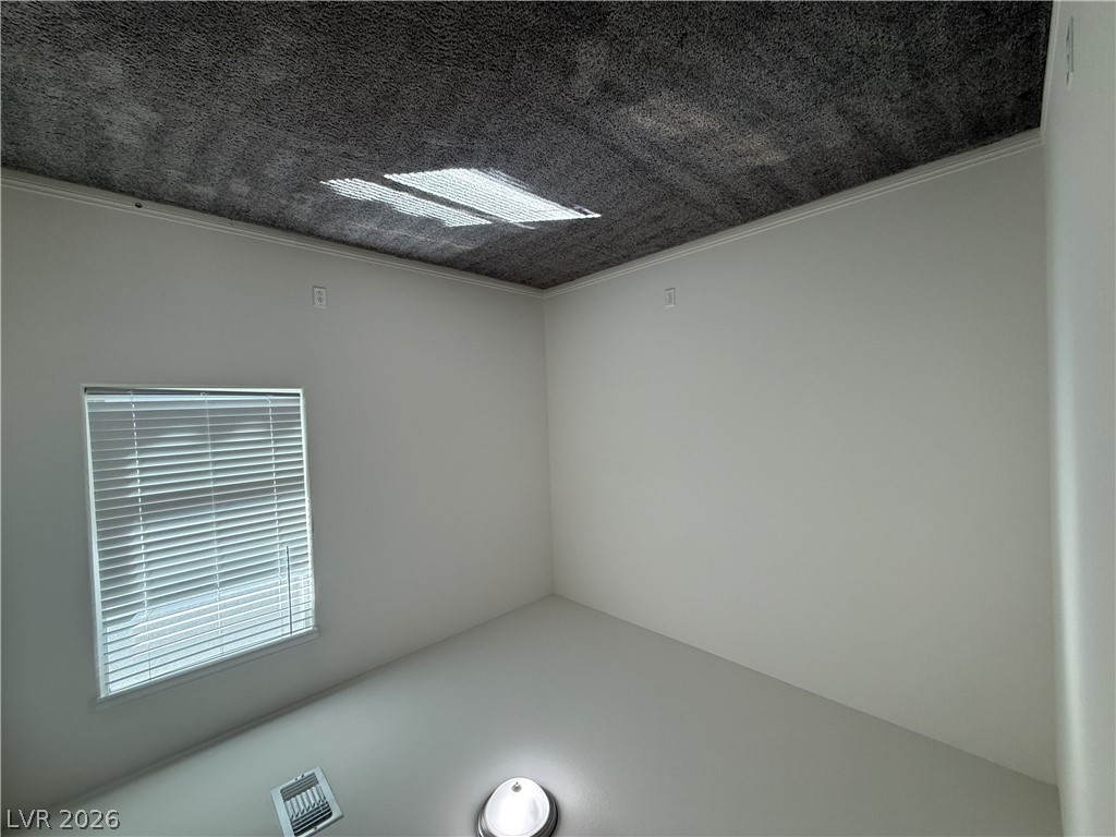 8211 Lantana Springs Street Property Photo 10