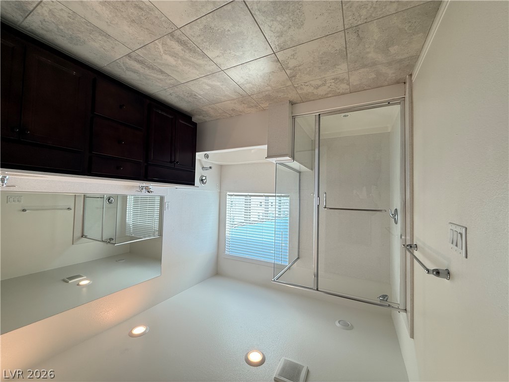 8211 Lantana Springs Street Property Photo 19