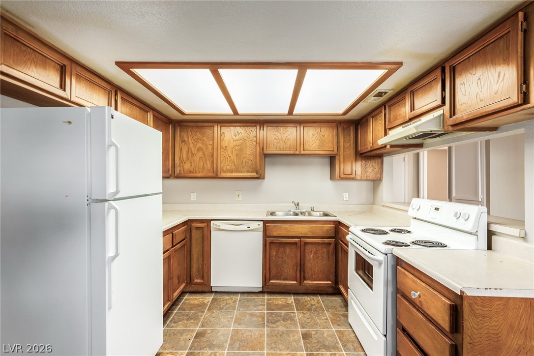 3701 Snorkel Circle 2a Property Photo 11