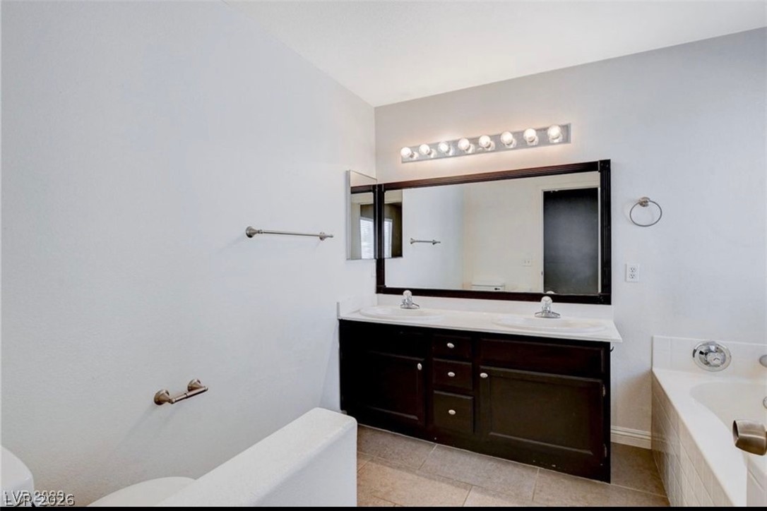 2514 Inlet Spring Avenue Property Photo 14
