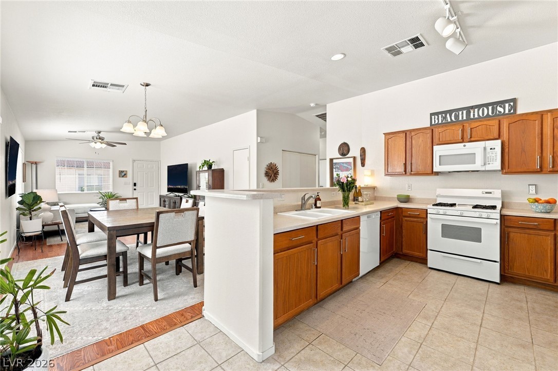 4960 Mascaro Drive Property Photo 10