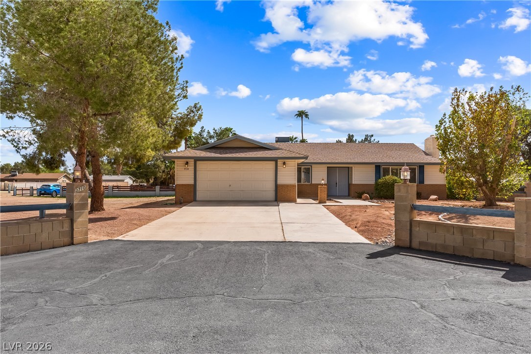 3710 Maverick Street Property Photo 1