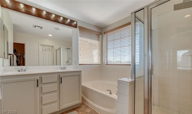 4 Goldleaf Falls Avenue Property Photo 13
