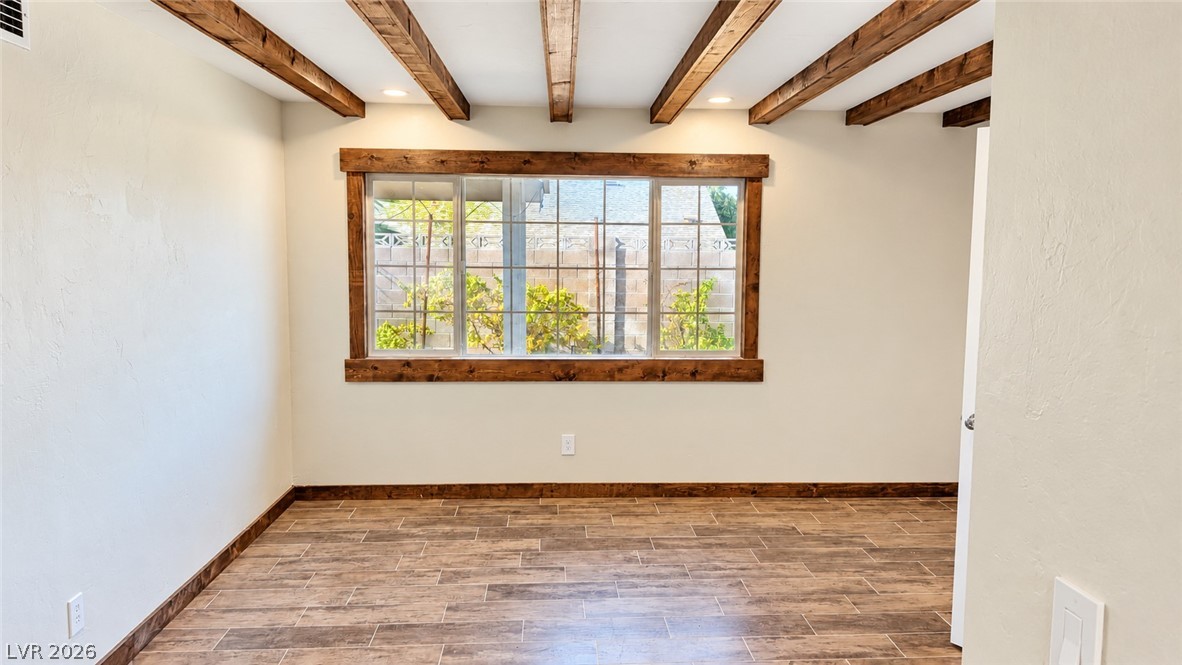 3130 Floral Vista Avenue Property Photo 10