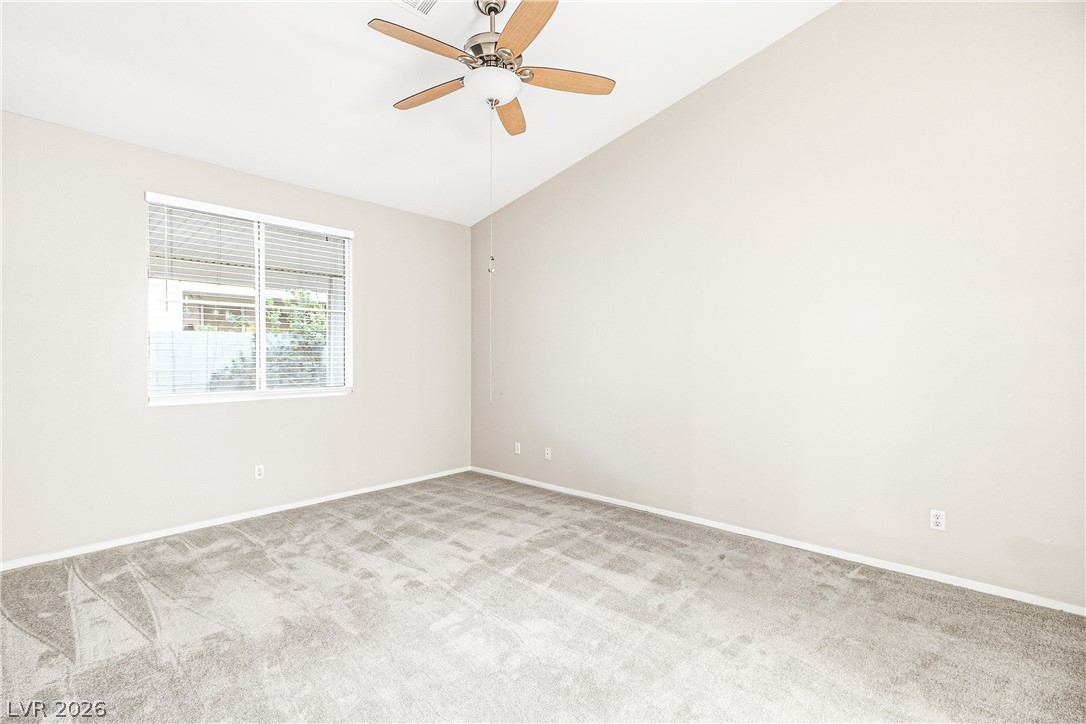 221 Teller Street Property Photo 16