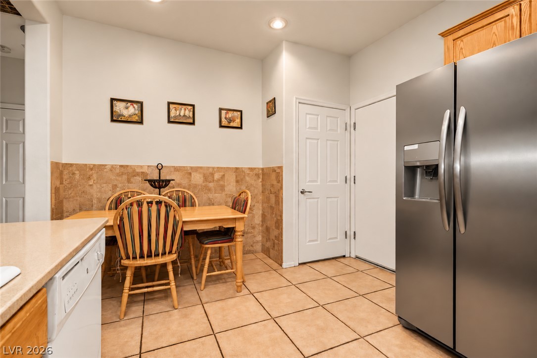 2428 Gamma Ray Place Property Photo 12
