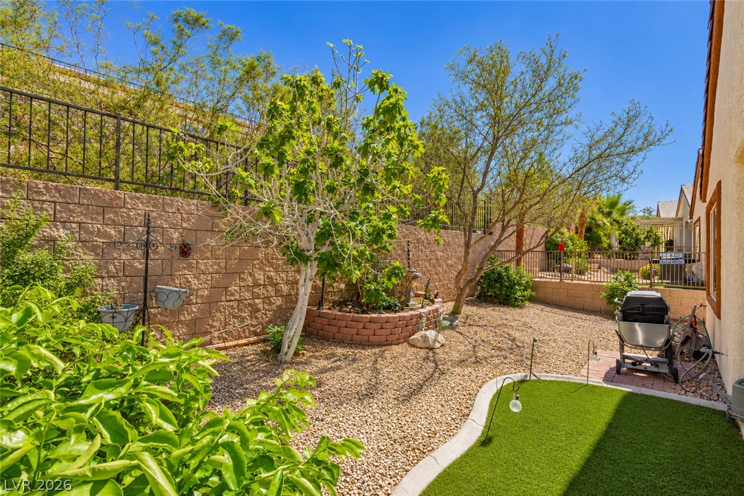 2428 Gamma Ray Place Property Photo 25