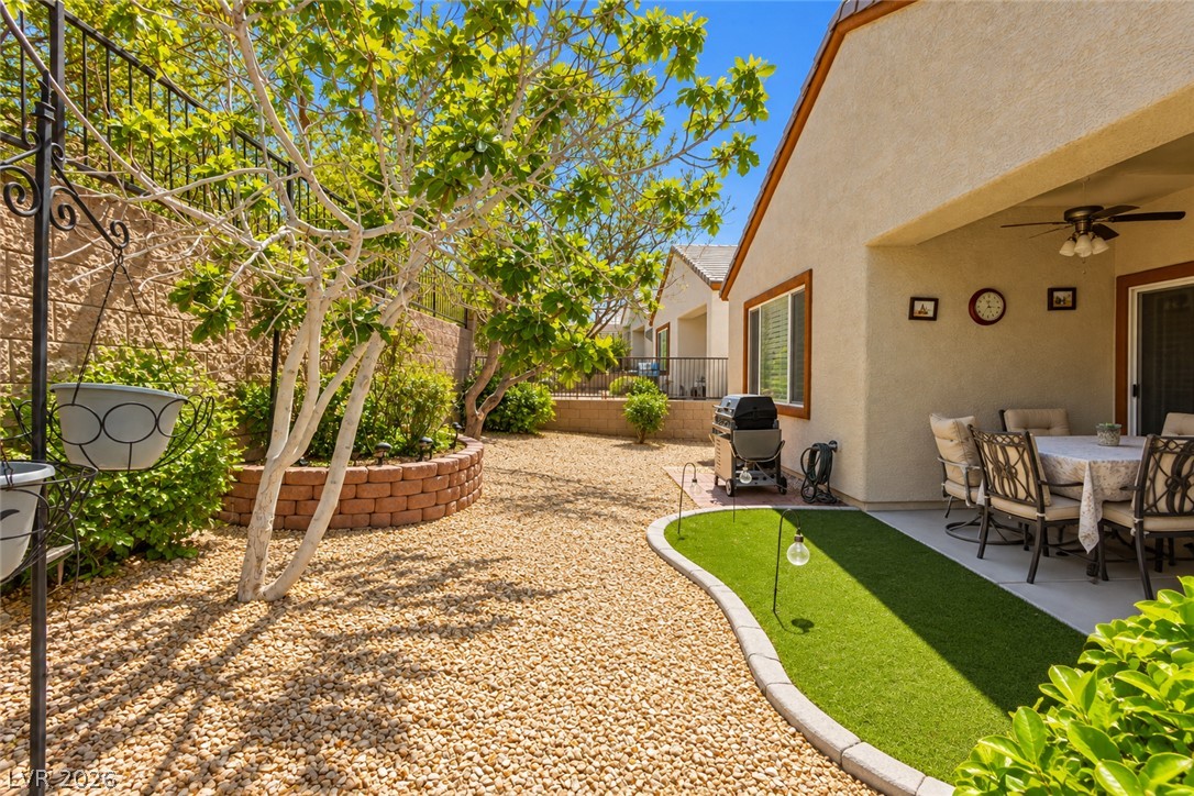 2428 Gamma Ray Place Property Photo 26