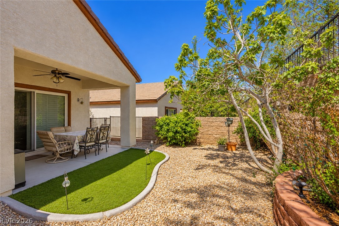 2428 Gamma Ray Place Property Photo 28