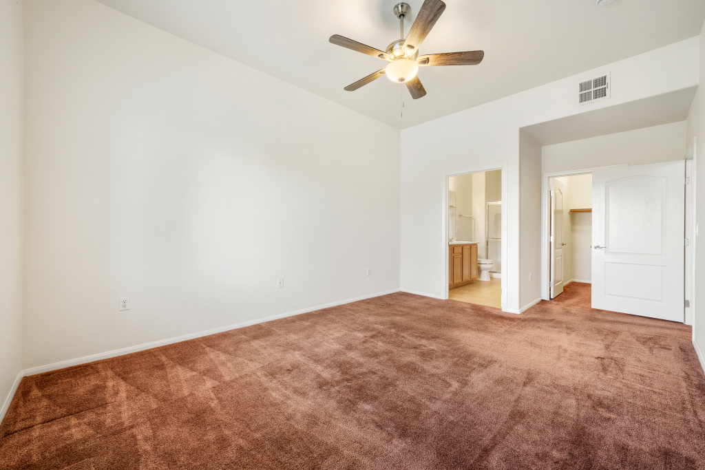 3544 Desert Cliff Street 103 Property Photo 17