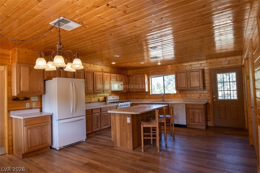 1129 East Ponderosa Road Property Photo 10