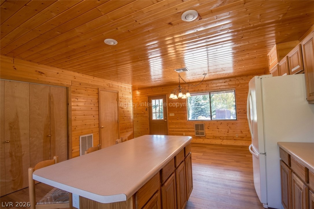 1129 East Ponderosa Road Property Photo 11