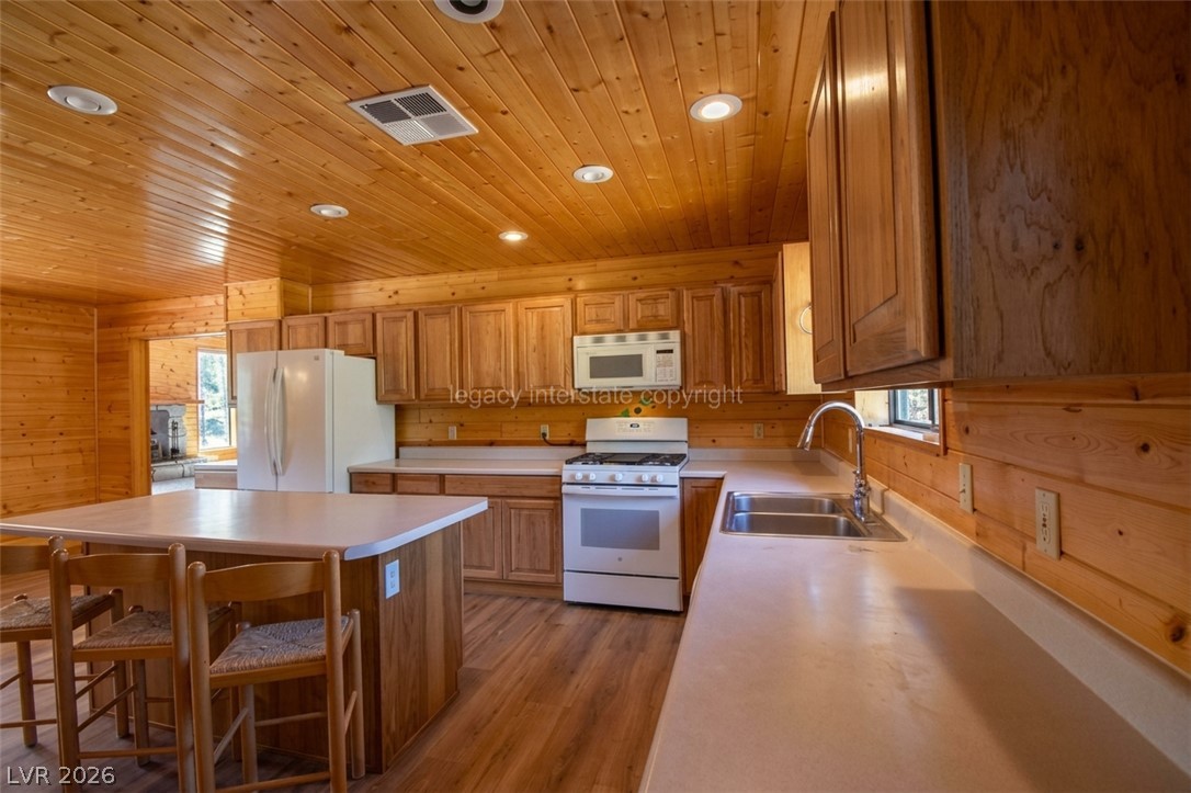 1129 East Ponderosa Road Property Photo 14
