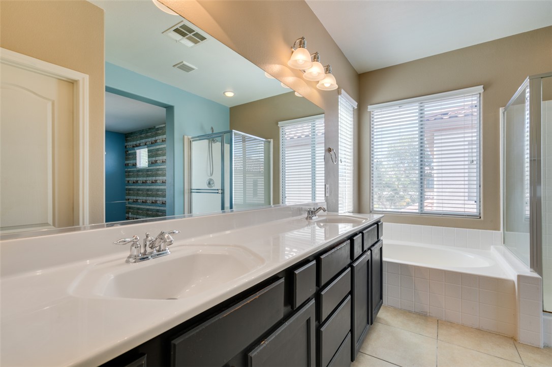 8365 Rygate Avenue Property Photo 18