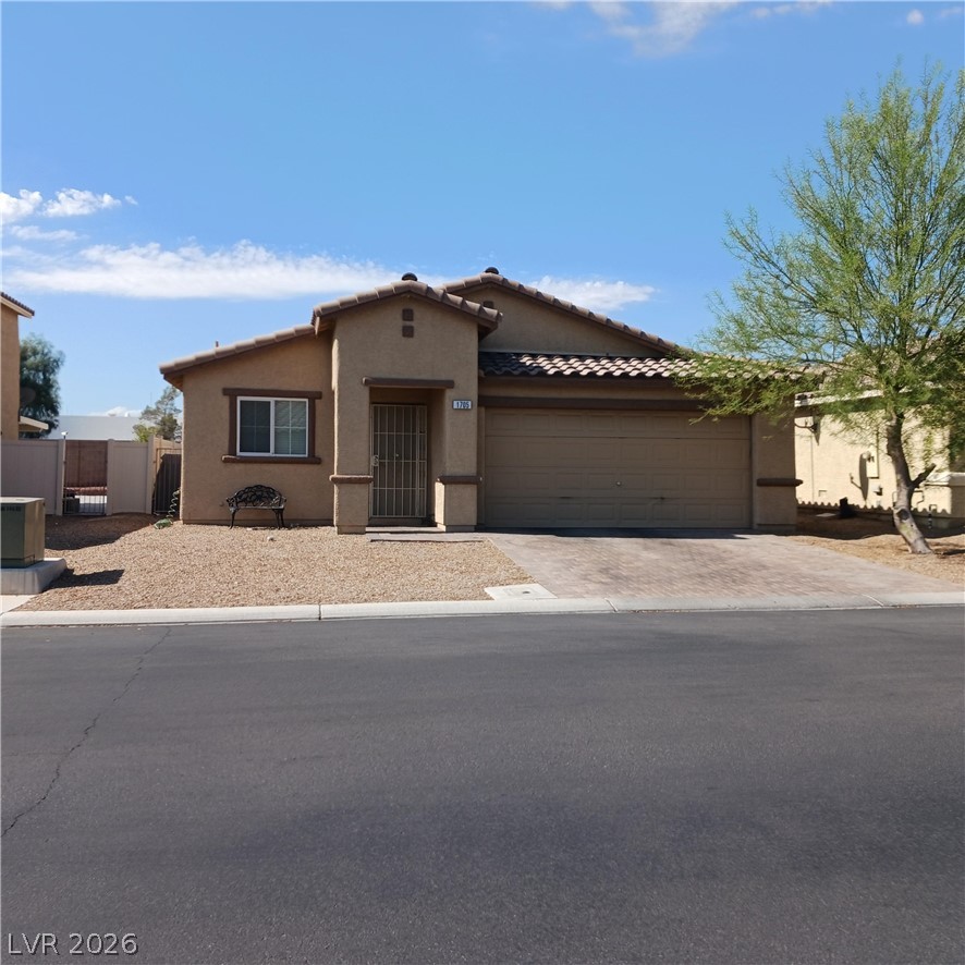 1705 Ronzard Avenue Property Photo 1