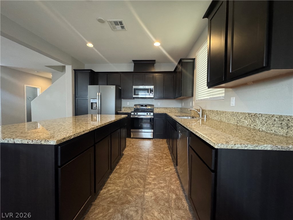 5117 Fiery Sky Ridge Street Property Photo 8