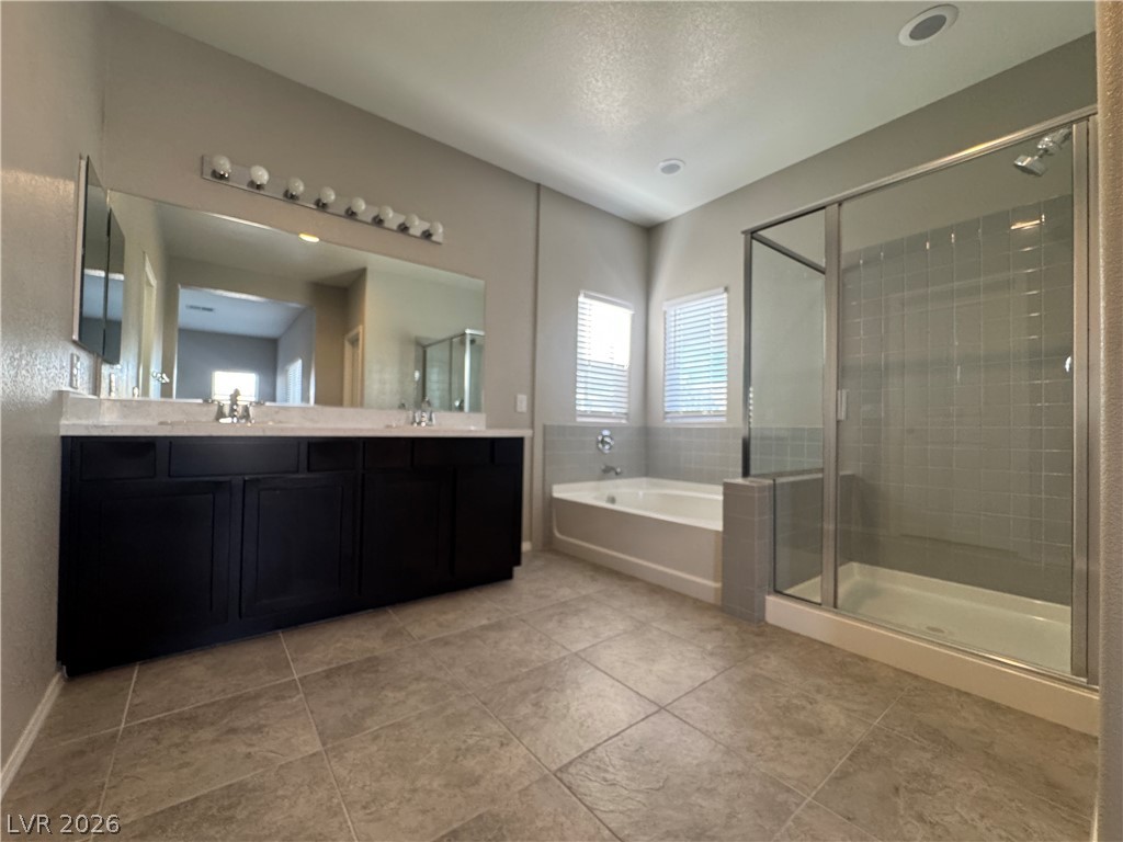 5117 Fiery Sky Ridge Street Property Photo 25