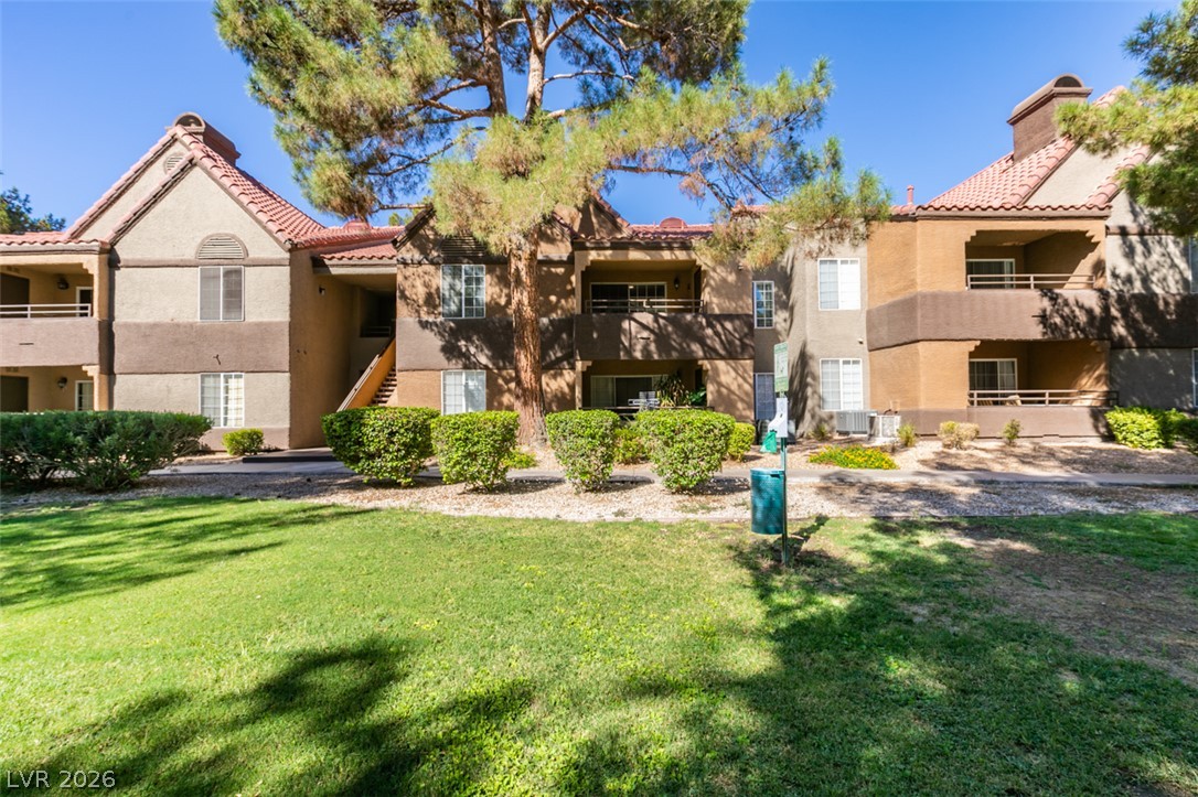 2200 South Fort Apache Road 2132 Property Photo 1