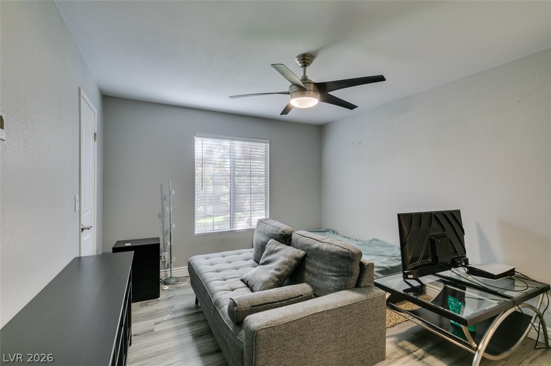 2200 South Fort Apache Road 2132 Property Photo 12