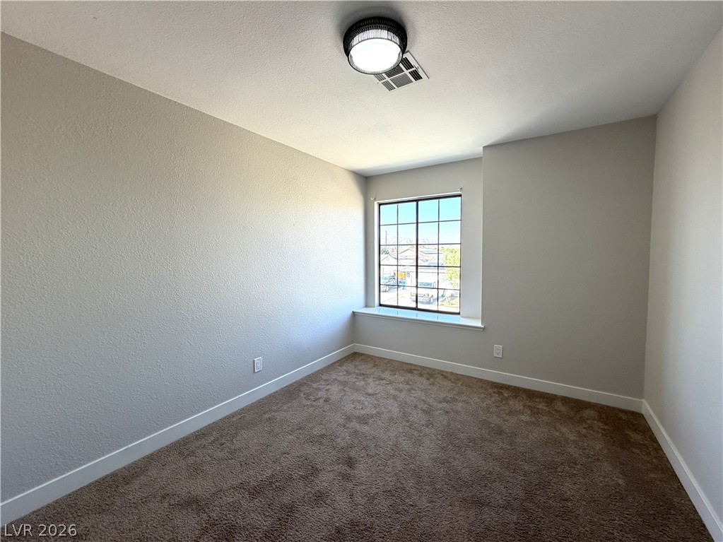 5629 Caladonia Avenue Property Photo 9