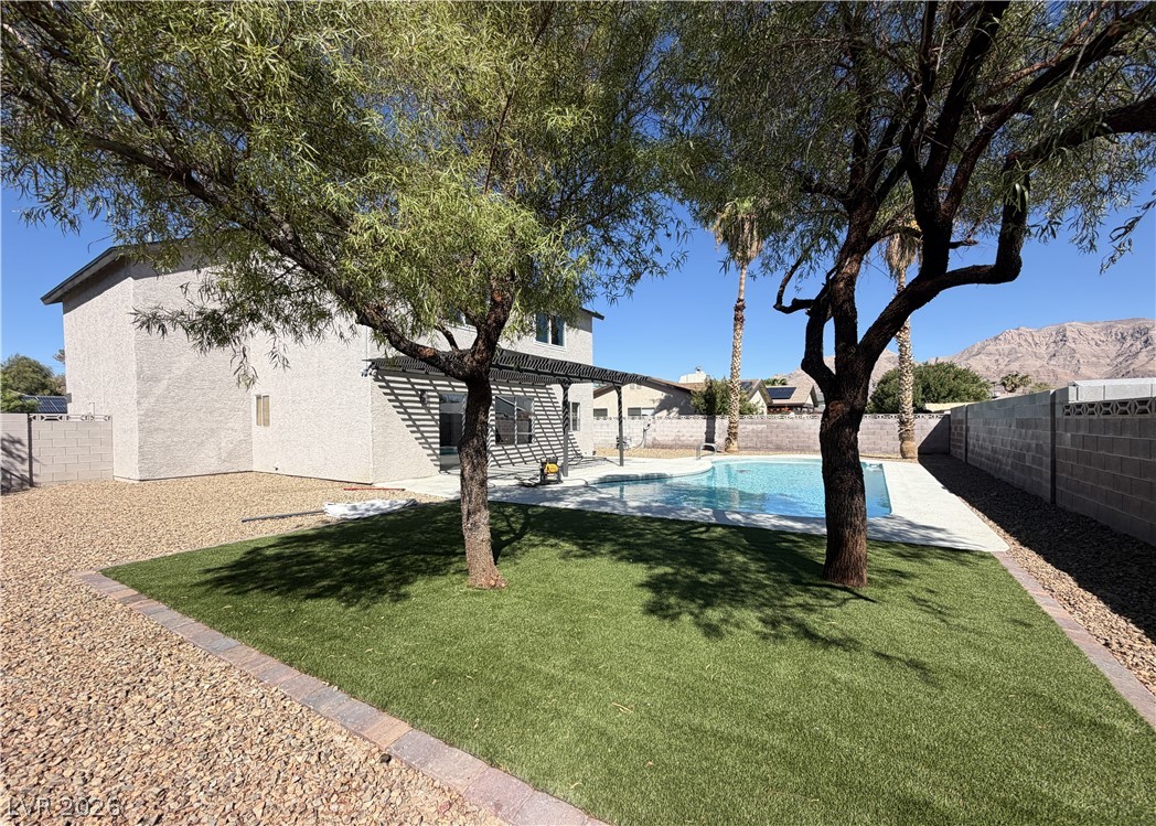 5629 Caladonia Avenue Property Photo 14