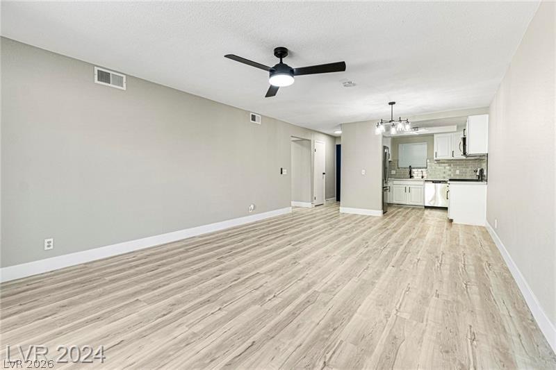 1730 Jupiter Court C Property Photo 3