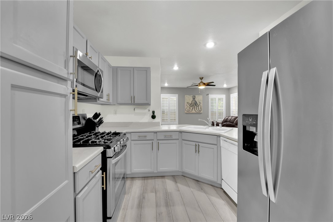 9160 Badby Avenue Property Photo 15