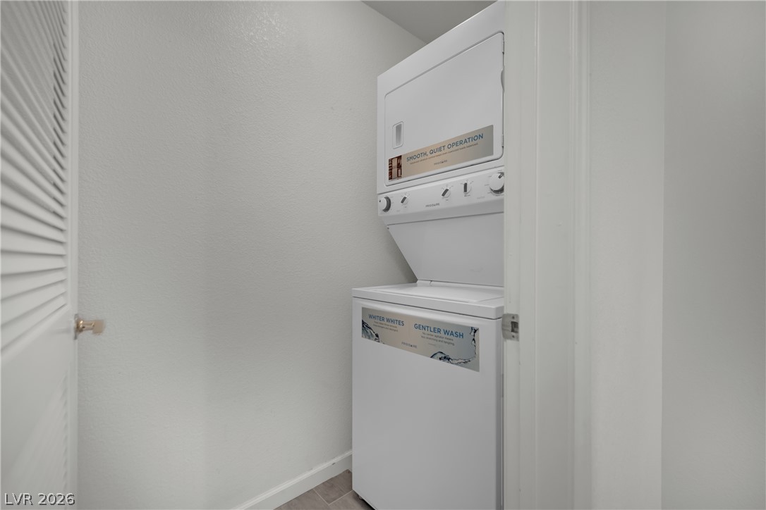 9160 Badby Avenue Property Photo 19