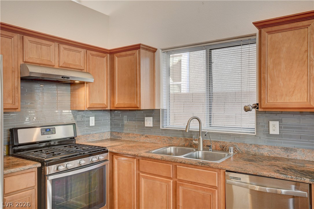 3448 Cupecoy Point Avenue Property Photo 12