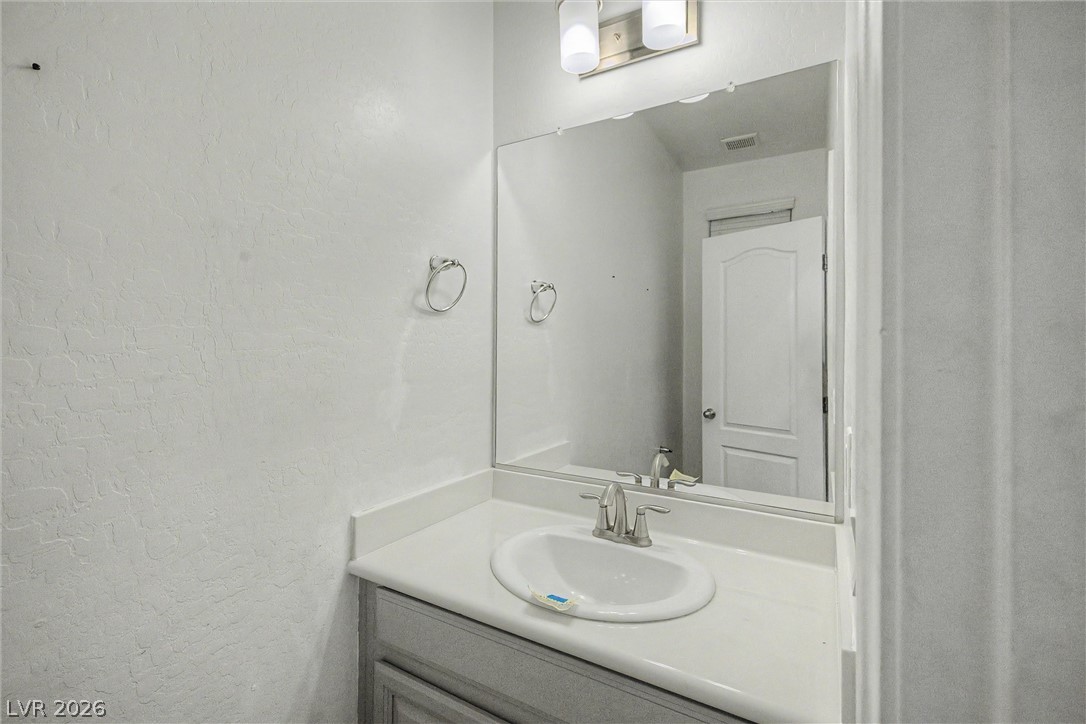 10715 Yarmouth Bay Court Property Photo 13