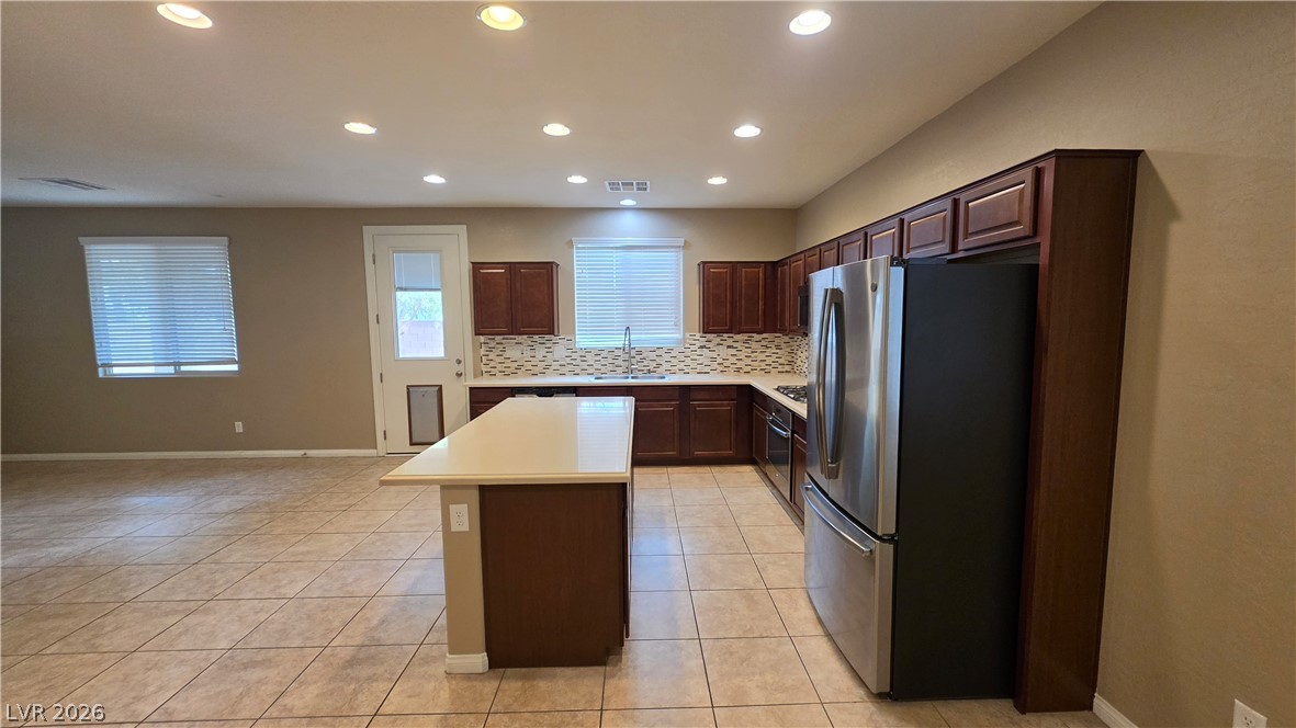 11322 Castor Street Property Photo 4