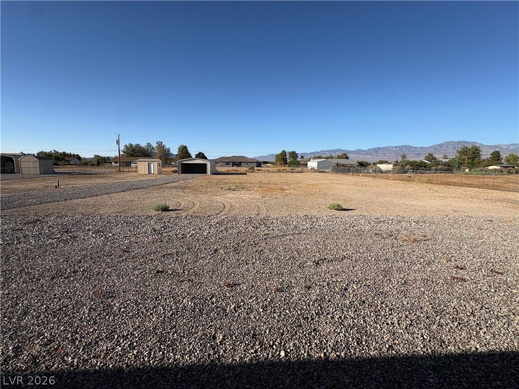 850 West Calvada Boulevard Property Photo 13