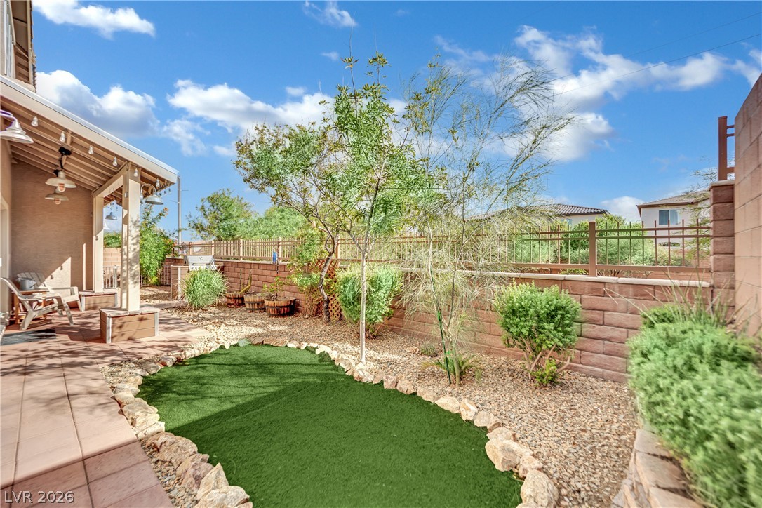 9895 Hearthfire Street Property Photo 45