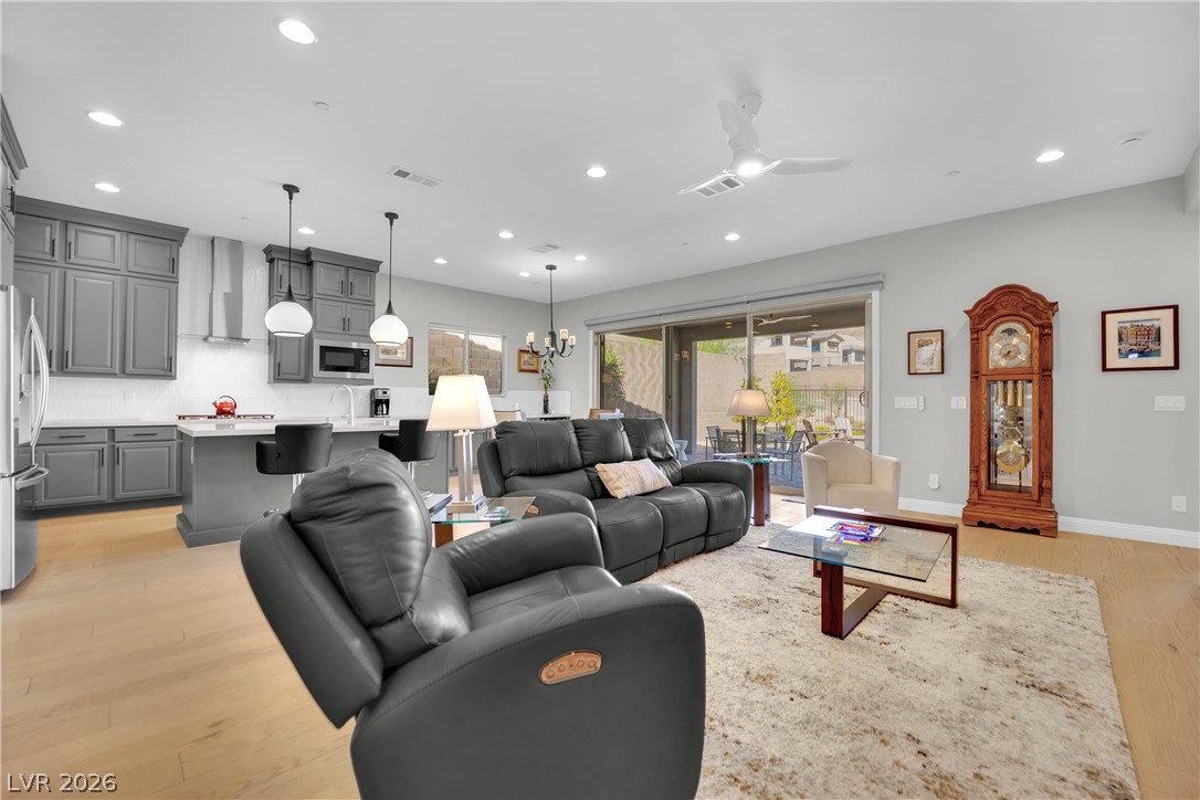 11724 Hatchling Avenue Property Photo 10