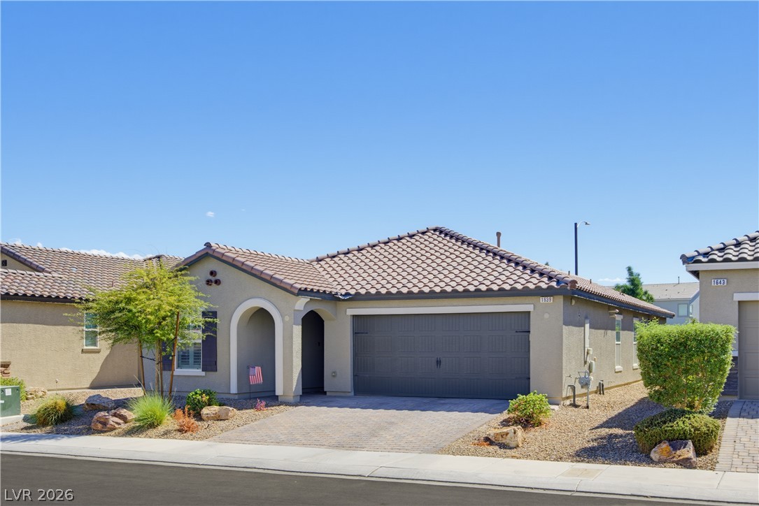 1639 Deep Valley Avenue Property Photo 7