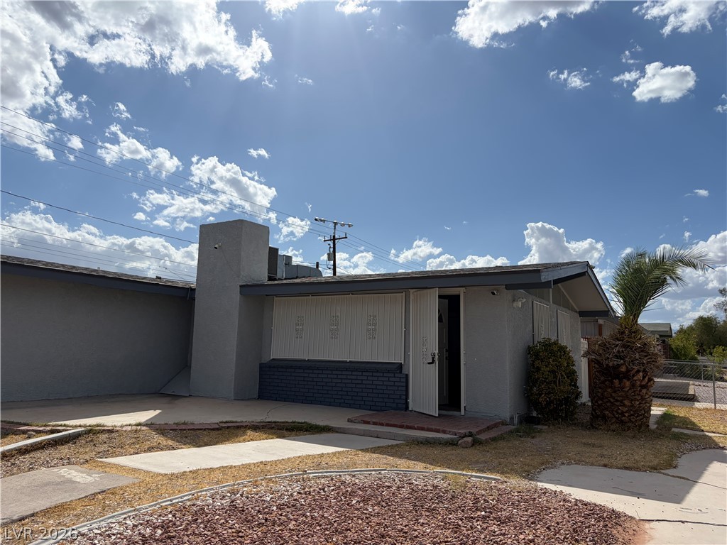 5701 Evergreen Avenue Property Photo 1