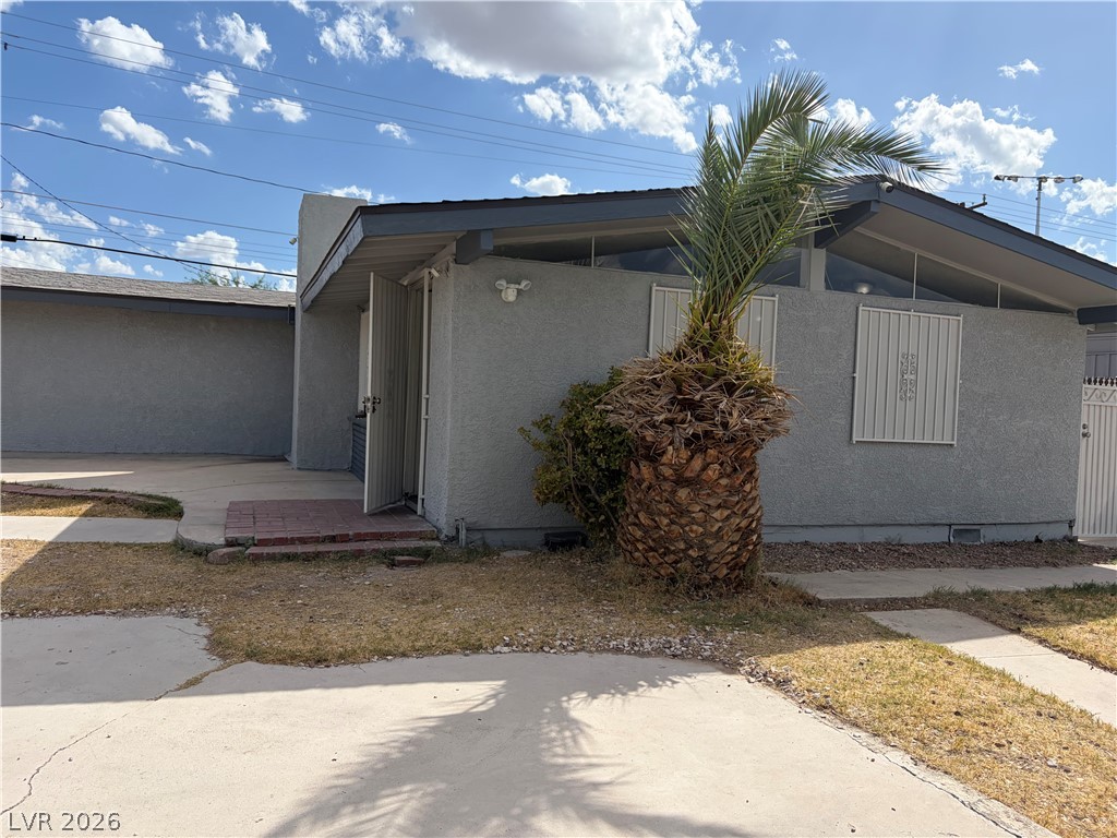 5701 Evergreen Avenue Property Photo 2