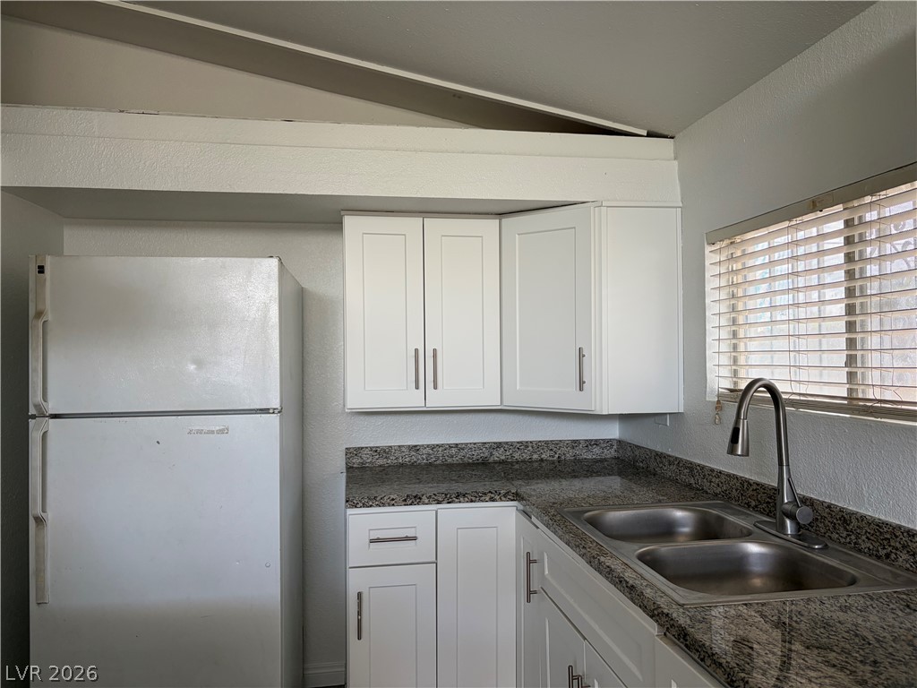 5701 Evergreen Avenue Property Photo 16