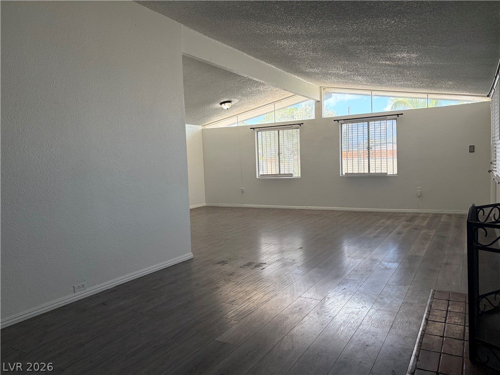 5701 Evergreen Avenue Property Photo 19