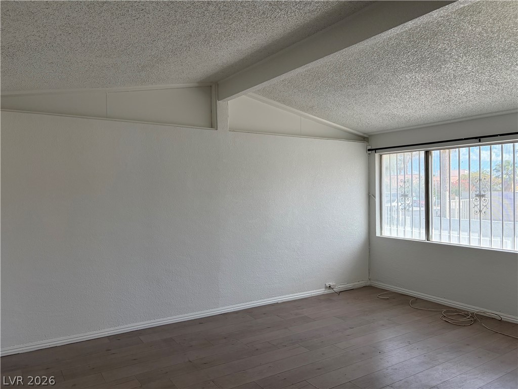 5701 Evergreen Avenue Property Photo 20