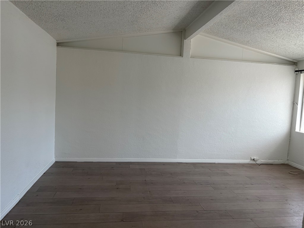 5701 Evergreen Avenue Property Photo 24