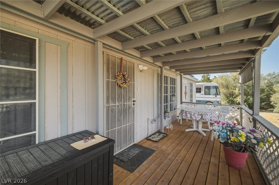 6691 Conestoga Parkway Property Photo 2