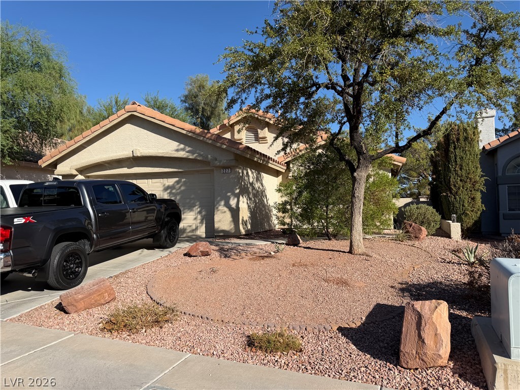 227 Camelback Ridge Avenue Property Photo 1